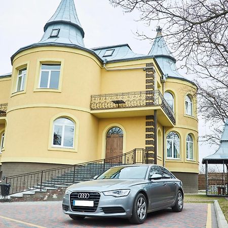 Приватна Садиба Фортеця Малехів Exteriör bild